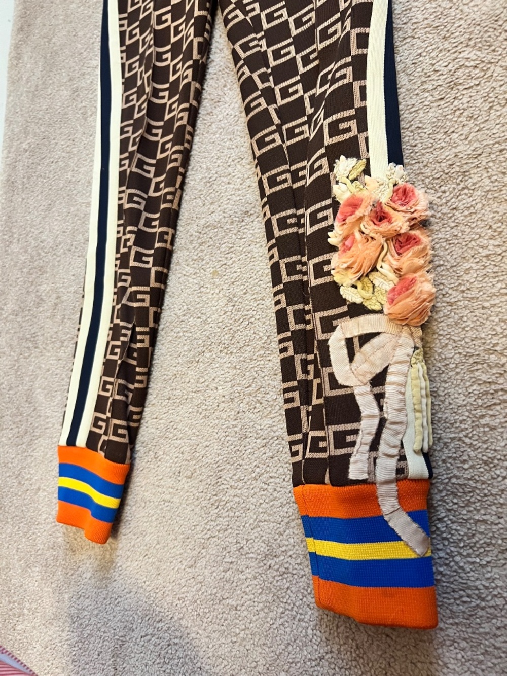 Authentic Gucci Pants - Picture 2 of 6